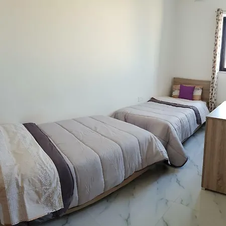 Diamonds Penthouse Apartament *